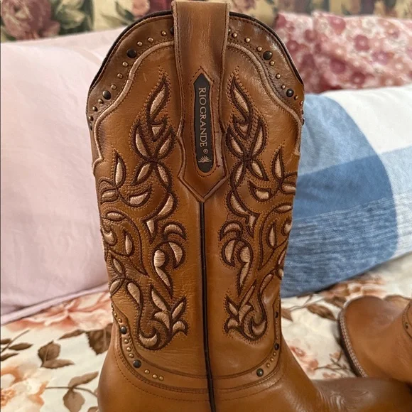 WOMEN'S ROUND UP HOLLY PERFORMANCE WESTERN BOOTS - BROAD SQUARE TOE - Picture 6 of 12